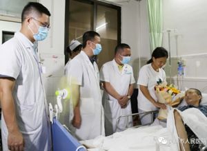 我院独立完成首例“前交通动脉瘤开颅夹闭术”的患者康复出院