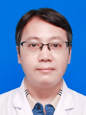 科副主任(管全面) 梁春华