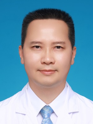 科主任 郭伟钊