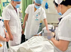 【新技术】我院再次成功开展腹腔镜下NOSES 术治疗乙状结肠癌