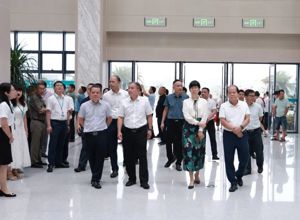广西三江县卫健系统到我院考察对口医疗帮扶工作