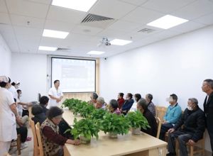 世界慢阻肺日|我院呼吸与危重症医学科二区举行健康科普活动