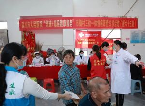 【世界肾脏日】我院内科第二党支部深入基层开展健康义诊活动