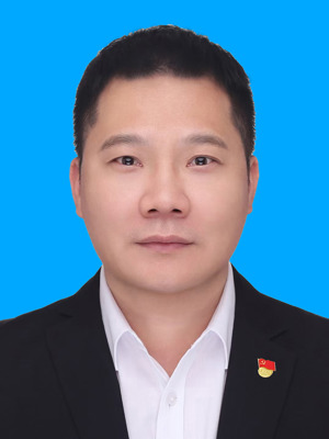 党委委员、副院长 龙志炫